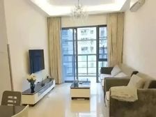 金海岸花园 近地铁口 带车位 装修保养新 可公积金 满五税少