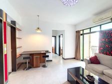 芳草园 高层两房,厅出阳台,采光通风好