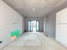 业主急售,视野开阔,谷山公园山景四房