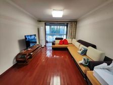 新汇绿苑二村 近地铁 精装好房 出行方便 双卫生间 商品住宅