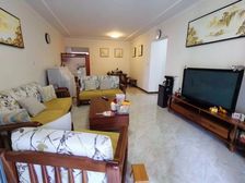 近珠海市区 厅出阳台 南向 优越香格里自带商场居家精装3房