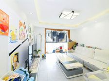 大白荡公园旁 云锦苑二区 中间好楼 自主保养好 诚心出售