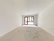 公用瑞马禧悦 急售 毛坯现房,人车分流 方便看房子