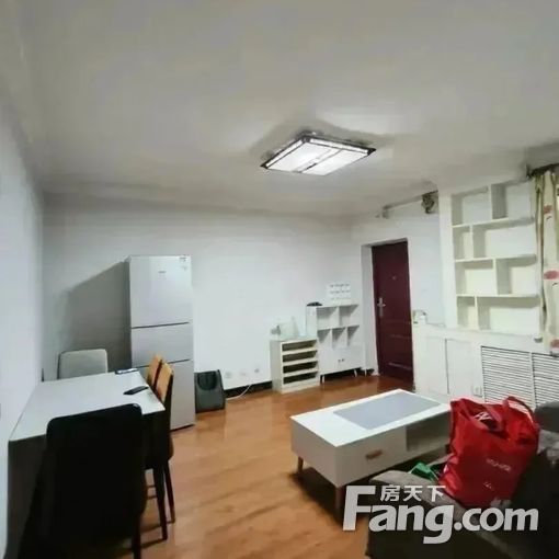 石景山六号线杨庄地铁通景大厦春秋里 海特花园 两室一厅精装