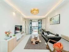 房东喜添丁,置换三房,诚意出售,价格可谈,送车位,看房有钥匙