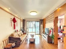 四季绿城小高层!经典三房两卫户型,南北通透,业主诚心出售!