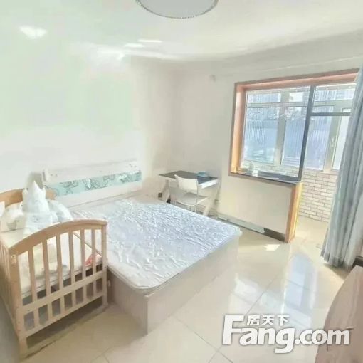 万达万商泰禾对面,老山东里精装修两居室,近地铁一号线,有钥匙