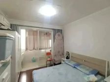 凤庆小区(3楼,精装自住)满五 ,小区中心位置,全明户型