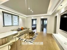 西位书包房,南北通户型三居,中间楼层,业主30W豪装全送