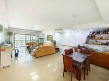 南湖137户型送入户10平方高层,带15 南阳台,湖景房