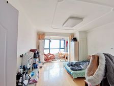 名士豪庭一区 260万 3室2厅2卫 精装修,阳光充足,治安