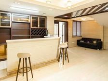 台湾山庄巴厘香墅 中间好楼层 近医院 满五 环境优美 密度低