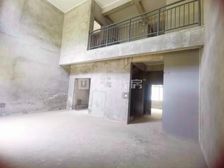 全朝中庭,中户带前后花园南北通透 4室 房东急置换 诚心出售