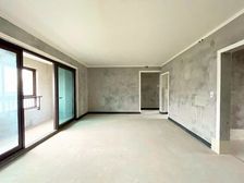 上数!8(大 原价3白万)双轻轨!双商圈!板式大平层入户