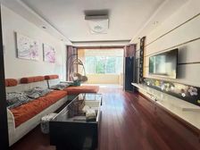 SSS 商圈力荐 南北板式两房 中间楼层 深夜价变30万