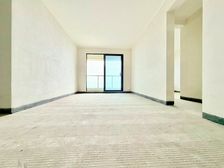 急卖!本周必卖!礼嘉天街旁 龙湖(小高层)