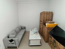 肇嘉浜路沿线!业主已买急售!南北通透,带正规厅,价格看中可谈
