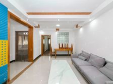 一楼大花园,闵实验私塾,临河位置,固定车位,全明双南,有钥匙