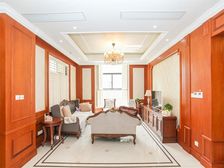 独栋别墅北进门南花园 位置安静拎包入住 业主离沪急出