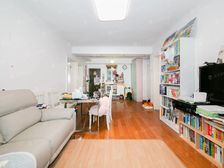 莘庄北广场 交通便捷 大两房 中间楼层采光好 满二