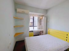 世纪中央城(红谷滩) 2室2厅1卫 精装修 135万元