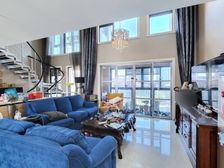 海尚壹品 洋房跃层 客厅挑空 有大露台 有阳光房 景程教育