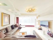 电梯房 双卫 满五 商业配套齐全 医疗配套成熟 出行方便