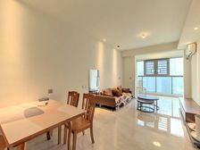 保利罗兰国际 东向两房,边位采光好,小区配套齐全