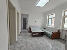 建材家属院 南向简装修 安静不临街4中 和平路小学