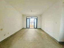 绿地外滩 一手毛坯 业主诚售 带车位 价格好商量