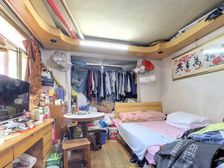 地铁口 小户型,楼层佳,诚心出售