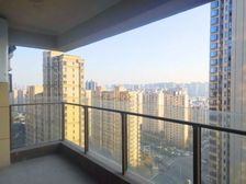 绿地朝阳中心 3室2厅2卫 毛坯 112万元 97平米