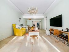 商业配套齐全 刚需两居 精装修 交通便利 南北通透 近地铁