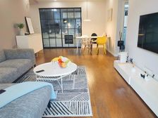 业主诚心出售,金辉城春上南滨 135万 3室2厅2卫 精装修