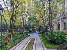 凡尔赛一期联排别墅 带花园 双车位 业主急售