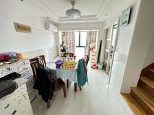 众旺苑北区 4室2厅3卫 精装修 288万元