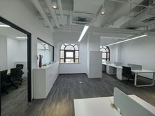 酒仙桥恒通商务园双地铁双面采光134平拎包使用带办公家具注册