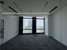 徐汇滨江 11号线云锦路站绿地汇中心282平米 精装修拎包