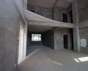 环岛路皇府御园叠墅,复式静守环岛南路 格局方正 坐北朝南