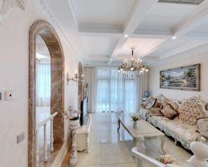 满五唯一,装修好,边户带院,诚意出售