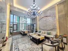 莲坂商圈06年花园顶复跃三层楼中楼带3个露台