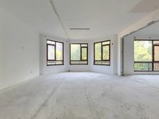 6室,房型正气,房东挥泪大甩卖,你懂的快点来吧!!