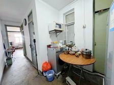 劝业场 近地铁 中间楼层采光好 出行方便 近医院 南北通透