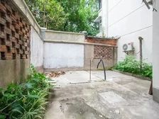 我有钥匙产证,徐家汇怀安街71弄 超大花园60平 出门即港汇