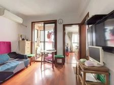 带有地下独立产权车位一并出售包含在房价内,停车无忧