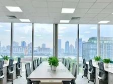 三元桥精装200平丨全套家具双面采光丨楼下地铁站车位充足南向