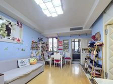 近地铁一梯两户户型正气采光好自住装修