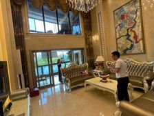 经典名门 南向大平层 289平5室3厅4卫 豪装