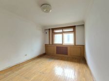 急售拥金1%宾西楼次顶层,采光观景好,双卧客厅朝南,南向面