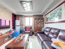 新出高区,朝南精装2房,户型正气,楼层好老少皆宜,,有内部价